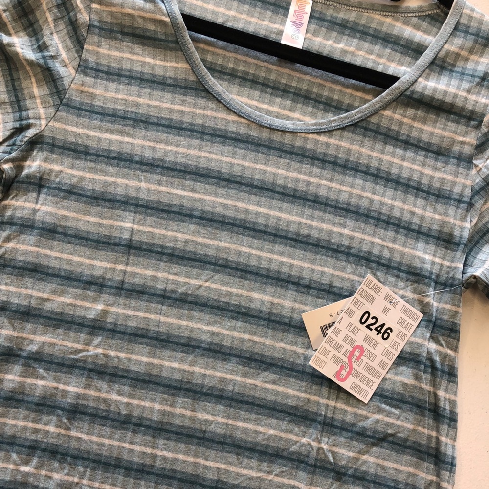 LuLaRoe Classic Tee